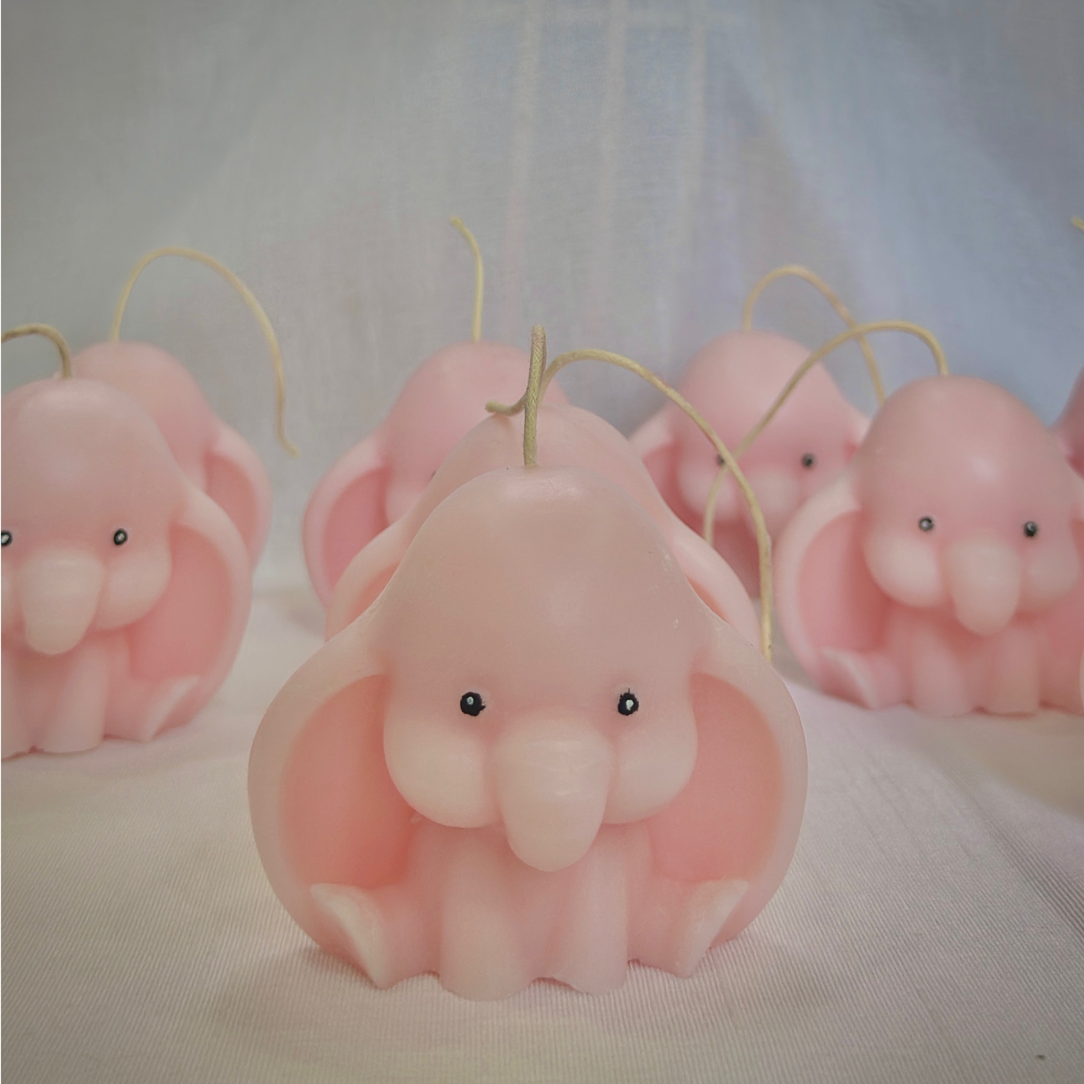 Baby elephant candle